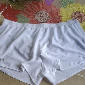 Under Armour White Athletic Shorts Plus Size 3XL